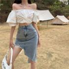 Short-sleeve Off-shoulder Cropped Blouse / Frayed Denim Mini Skirt