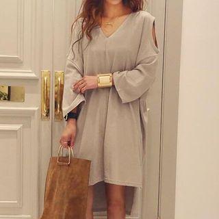 Long-sleeve V-neck Dip-back Dress