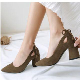 Bow Detail Block Heel Pointed Pumps