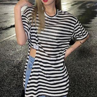 Elbow-sleeve Striped Slit-hem T-shirt