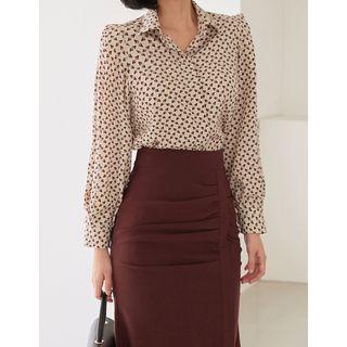 Sharp-shoulder Patterned Blouse