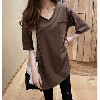 V-neck Loose-fit Tee