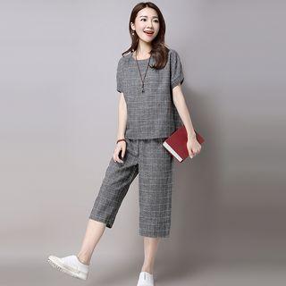 Set: Window Pane Short Sleeve T-shirt + Cropped Pants
