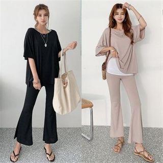 Set: Over-fit T-shirt + Boot-cut Pants
