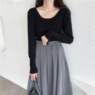U-neck Knit Top