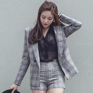 Set: Double-breasted Plaid Blazer + Shorts