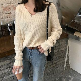 Twist Knit V-neck Sweater