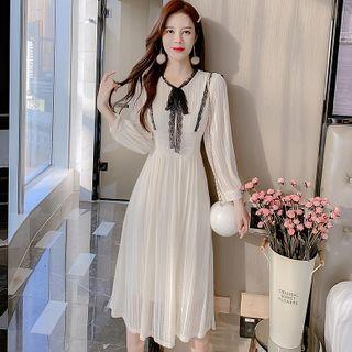 Long-sleeve Bow Lace A-line Dress