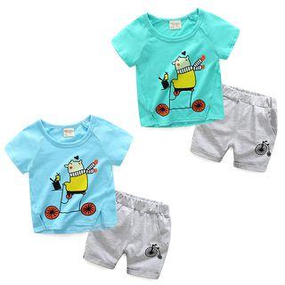 Set: Printed Raglan T-shirt + Shorts