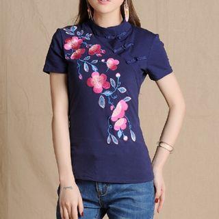 Embroidered Short-sleeve Mock Neck Top