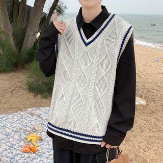 V-neck Oversized Cable Knit Vest