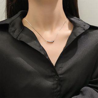 Curved Pendant Alloy Necklace