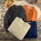 Round-neck Fleece-lined Cable-knit Sweater