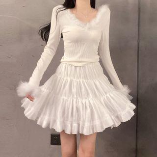 Fluffy Trim Sweater / A-line Skirt