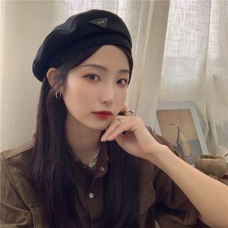 Triangle Tag Beret