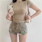 Short-sleeve Top / Leopard Print Shorts