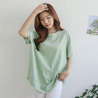 Loose-fit A-line T-shirt