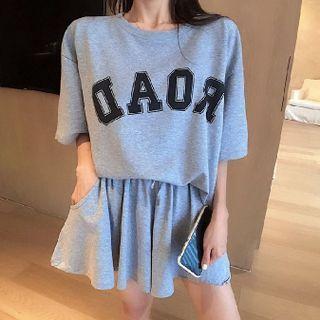 Set: Elbow-sleeve Lettering Print T-shirt + Wide Leg Shorts