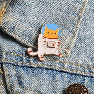 Cat Astronaut Alloy Brooch White - One Size