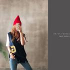 V-neck Text Patch Knit Vest