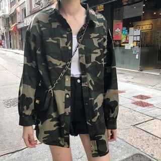 Camo Buttoned Jacket Jacket - Camouflage - One Size
