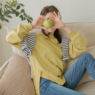 [v Lyou] Colored Slit-side Sweatshirt
