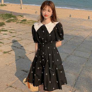 Short-sleeve Contrast Collar Floral Single-breasted Mini A-line Dress