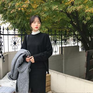 Set: Round-neck Sweater + Slit-front Knit Midi Skirt
