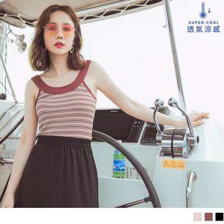 Sleeveless U-neck Striped Knit Top