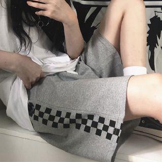 Drawstring Checkered Wide-leg Shorts