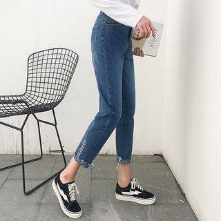 Fray Embroidered Jeans