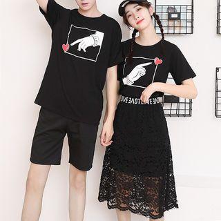 Couple Matching Printed Short-sleeve T-shirt / Plain Shorts / Lace Midi A-line Skirt