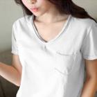 Short Sleeve V-neck Pocket T-shirt
