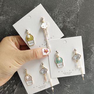 Non-matching Faux Pearl Alloy Cactus Dangle Earring