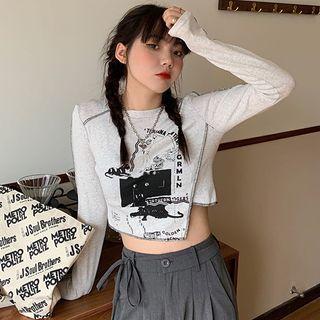Long-sleeve Asymmetrical Graphic Print Cropped T-shirt