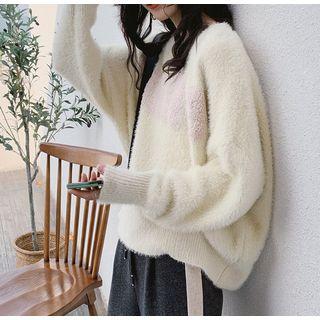 Lettering Furry Sweater
