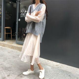Knit Vest / Lace Trim Long-sleeve Midi Shift Dress