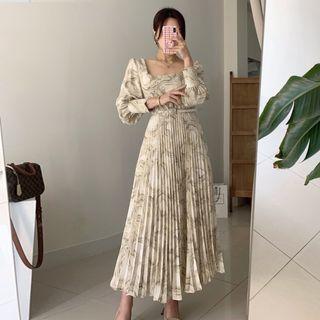 Long-sleeve Accordion-pleat Marble Print Midi A-line Dress