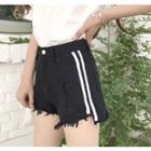 Contrast Trim Ripped Shorts