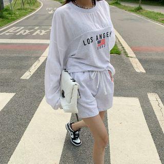Set: Printed Paneled Oversized T-shirt + Shorts