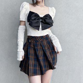 Set: Puff-sleeve Bow Blouse + Arm Sleeves