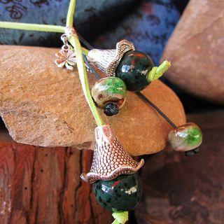 Ceramic Clover Pendant Necklace 4 Beads - Retro - One Size