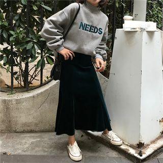 Lettering Embroidered Sweatshirt / Velvet Skirt