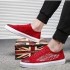Genuine Leather Wing Pattern Lace Up Shoes