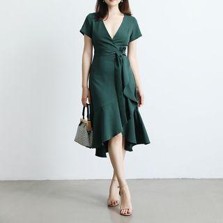 Tie-waist V-neck Short Sleeve Wrapped Dress