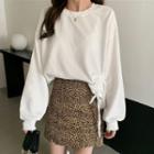 Plain Sweatshirt / Leopard A-line Skirt