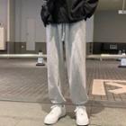 Elastic-waist Loose-fit Sweatpants