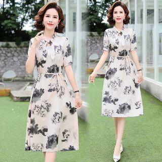 Short-sleeve Tie-neck Ink Print Midi A-line Dress