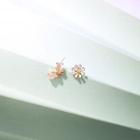 Mismatch Ear Stud 1 Pair - A239 - Flower & Butterfly - Gold - One Size