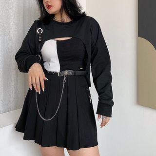 Asymmetric Long-sleeve Cropped T-shirt